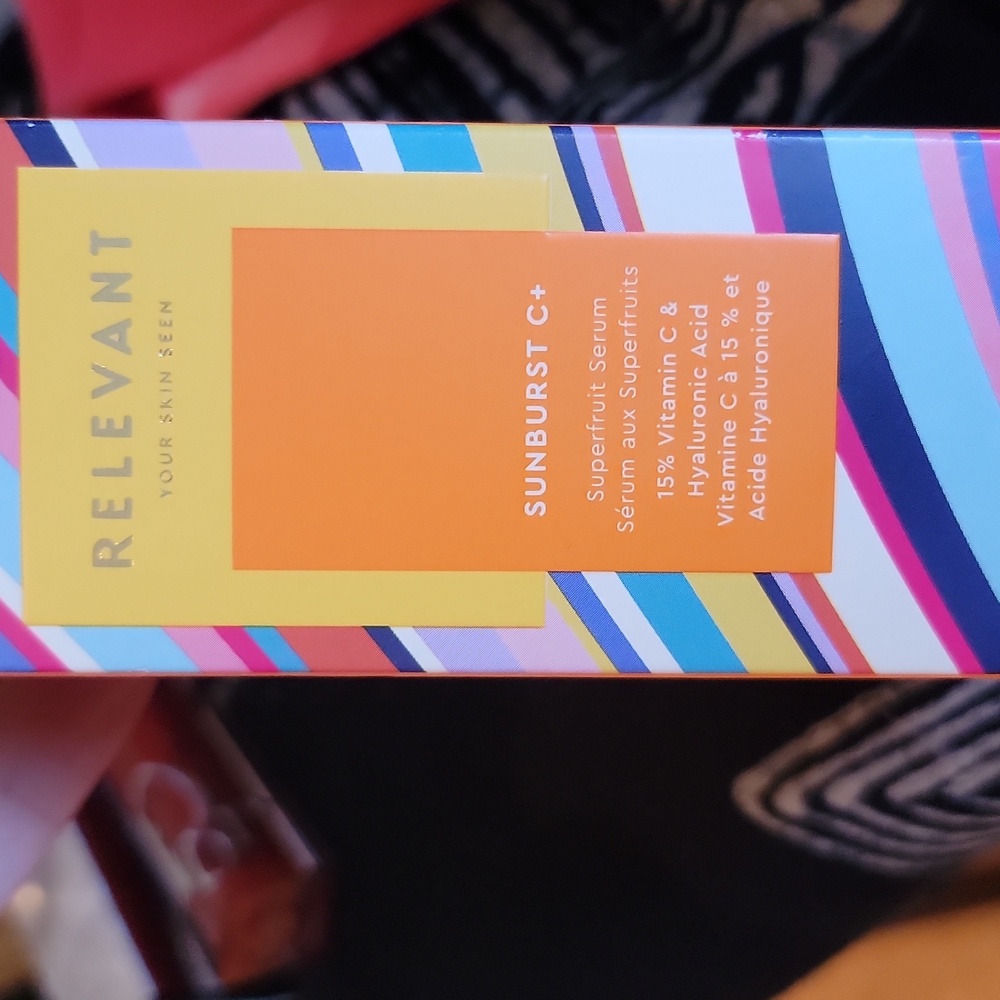 Assorted Skincare and Beauty Products - Picture 5 of 16